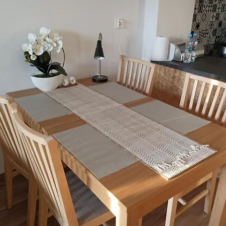 Złoty Trójkąt Z Garażem Podziemnym Internet światłowodowy 1000 Mbs Telewizja Kablowa 205 Programów Apartament